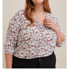 TORRID NWT ARISTROCATS LONG SLEEVE SPLIT FRONT GEORGETTE TOP